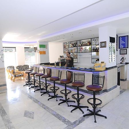 كوشاداسيه Altinbas Apart Hotel المظهر الخارجي الصورة