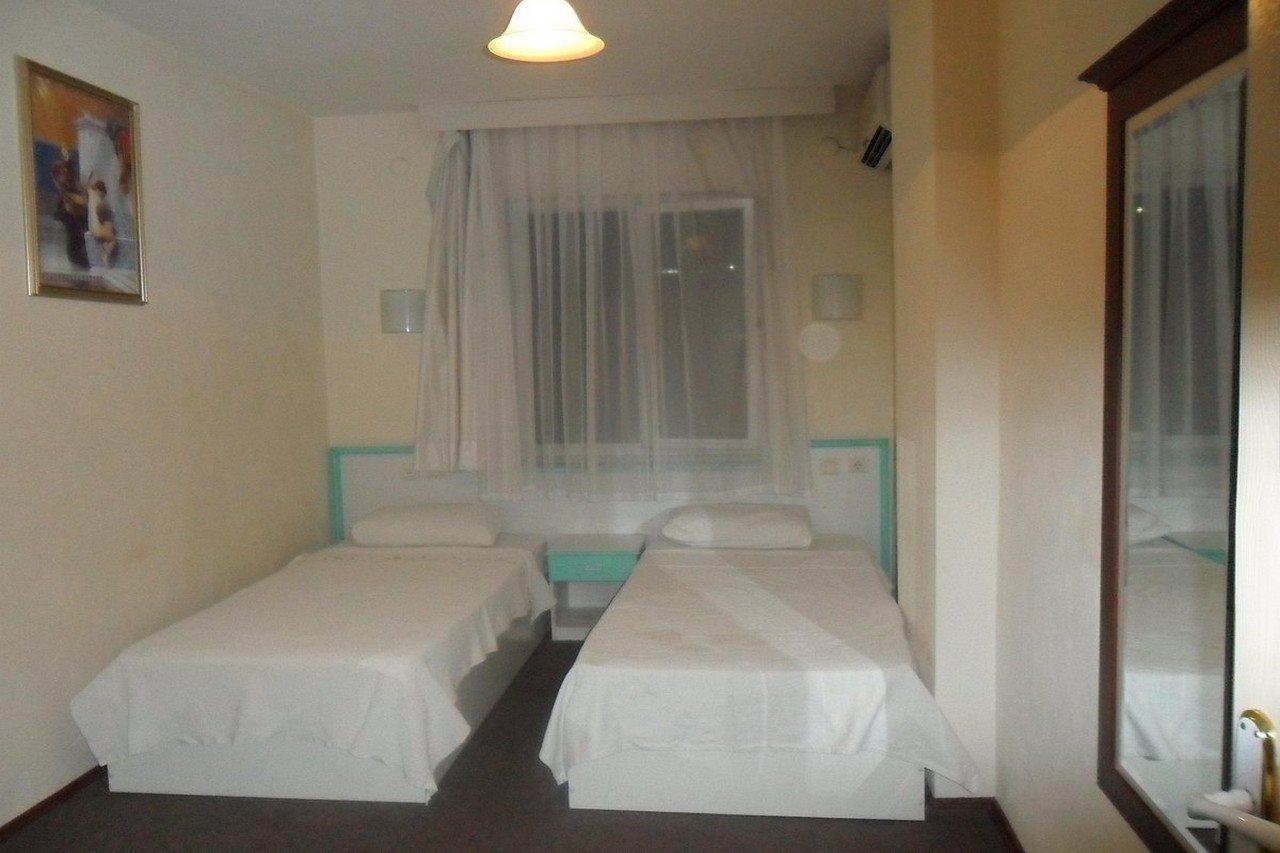 كوشاداسيه Altinbas Apart Hotel المظهر الخارجي الصورة