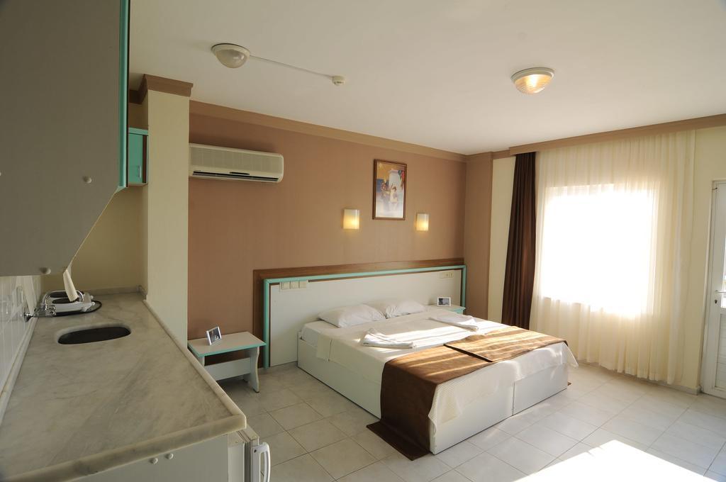 كوشاداسيه Altinbas Apart Hotel المظهر الخارجي الصورة