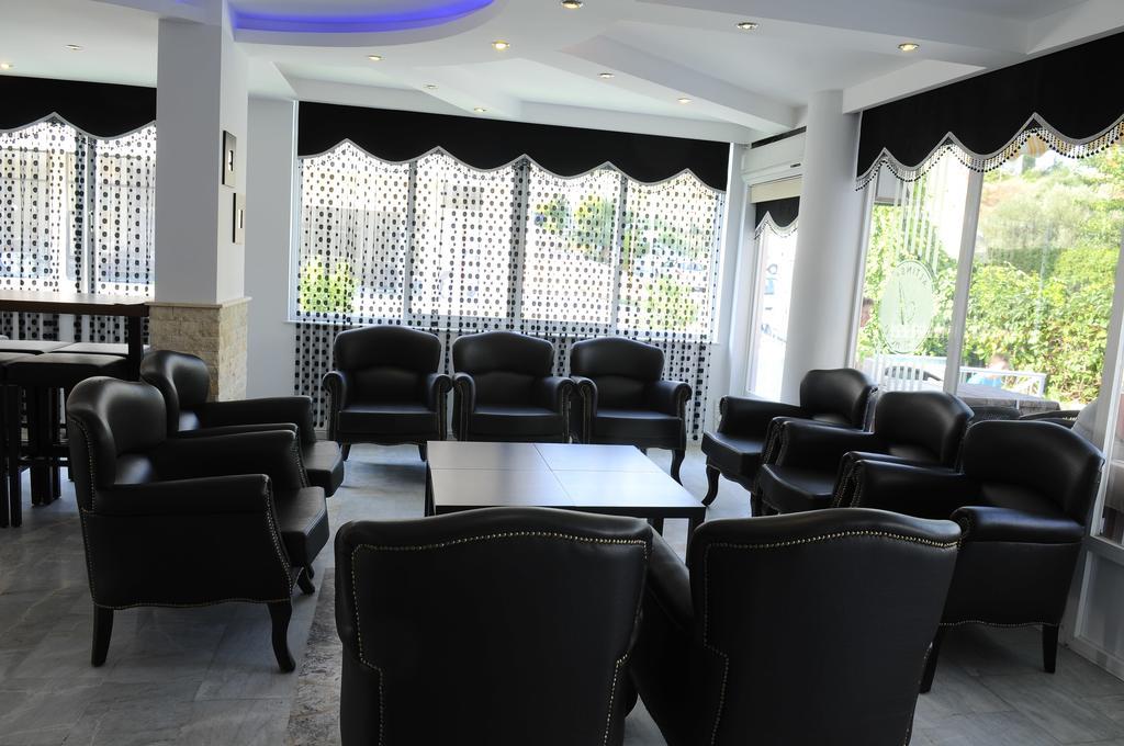 كوشاداسيه Altinbas Apart Hotel المظهر الخارجي الصورة