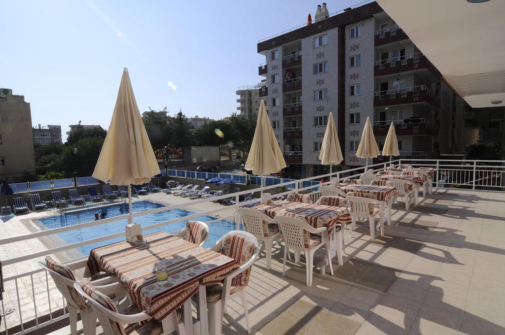 كوشاداسيه Altinbas Apart Hotel الغرفة الصورة