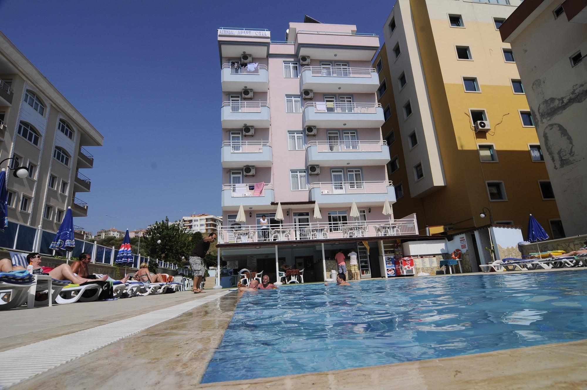 كوشاداسيه Altinbas Apart Hotel المظهر الخارجي الصورة