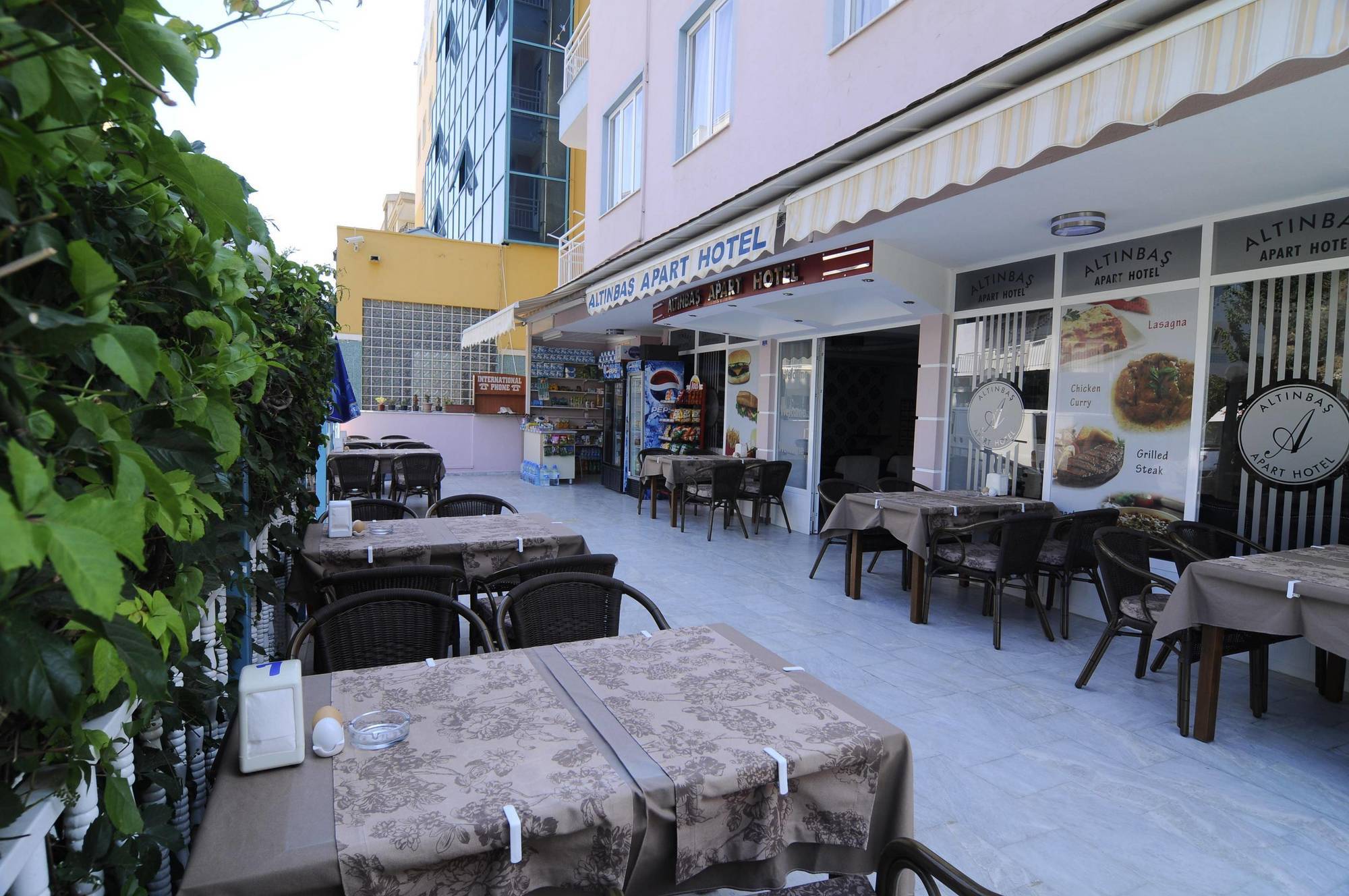 كوشاداسيه Altinbas Apart Hotel المظهر الخارجي الصورة